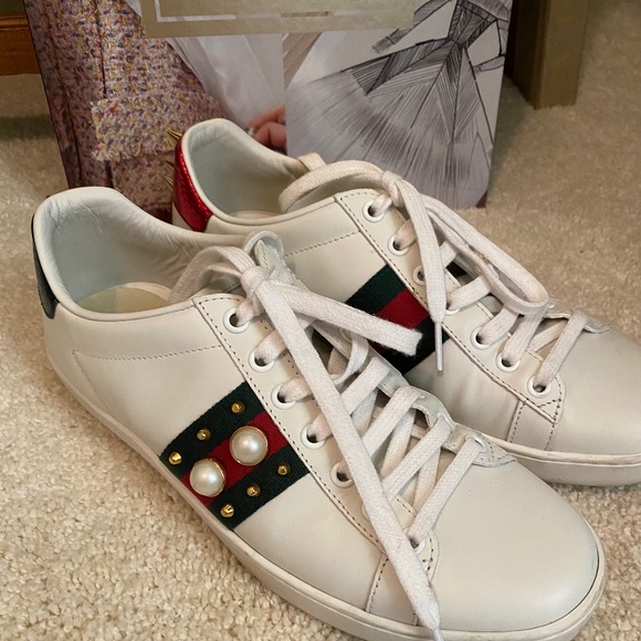 Gucci Miro pearl sneakers Sz 7 - Picture 1 of 8